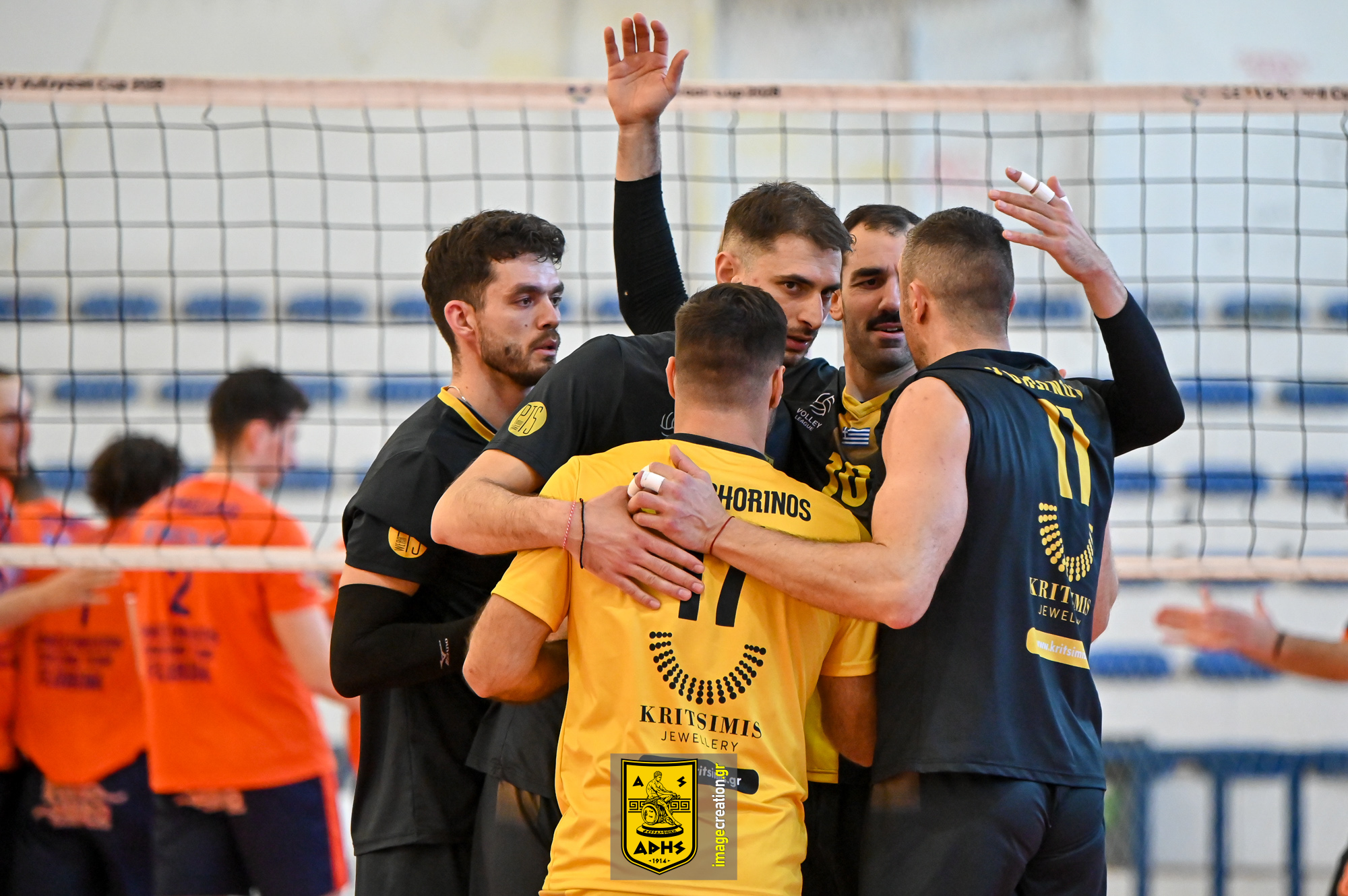 Με Πανερυθραϊκό στον πρώτο γύρο των πλέι οφ